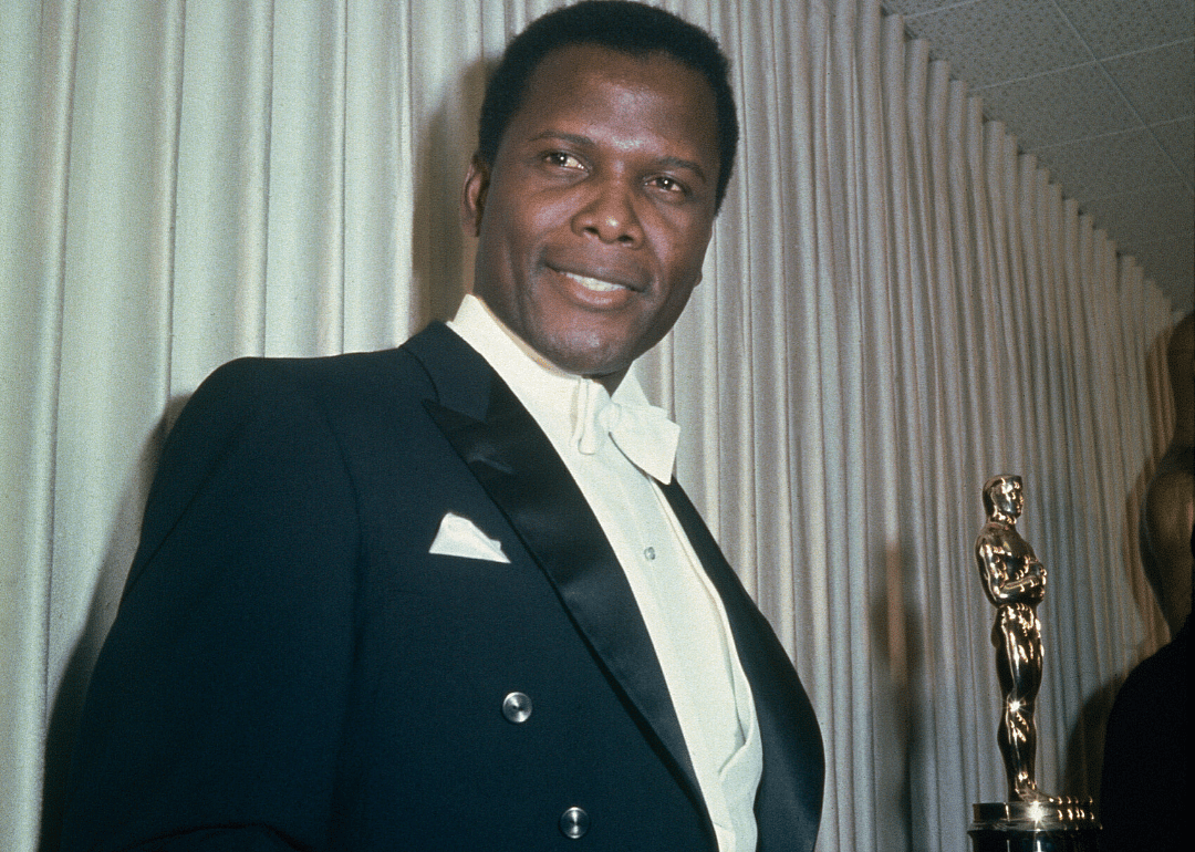 1964: Sidney Poitier wins an Oscar