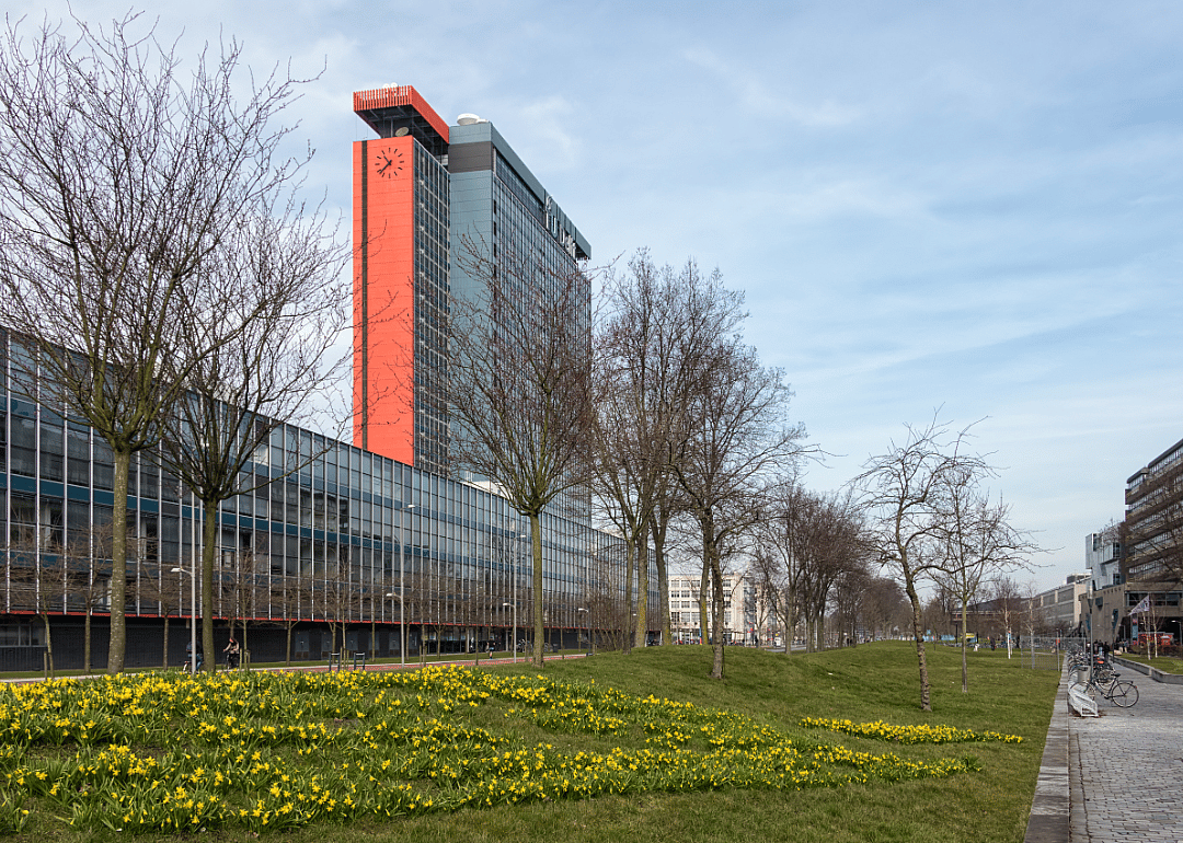 #10. Delft University of Technology