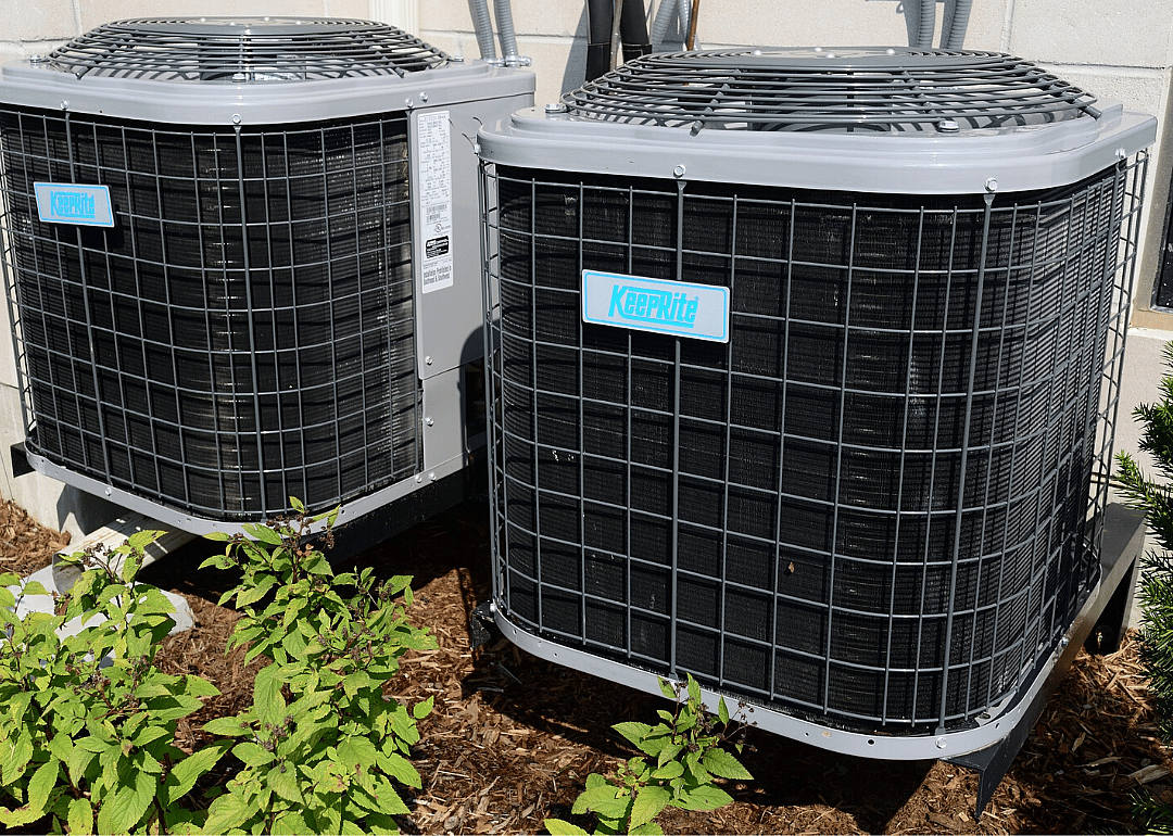 Air conditioning machines
