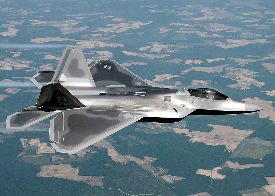 Non-civilian aircraft and spacecraft