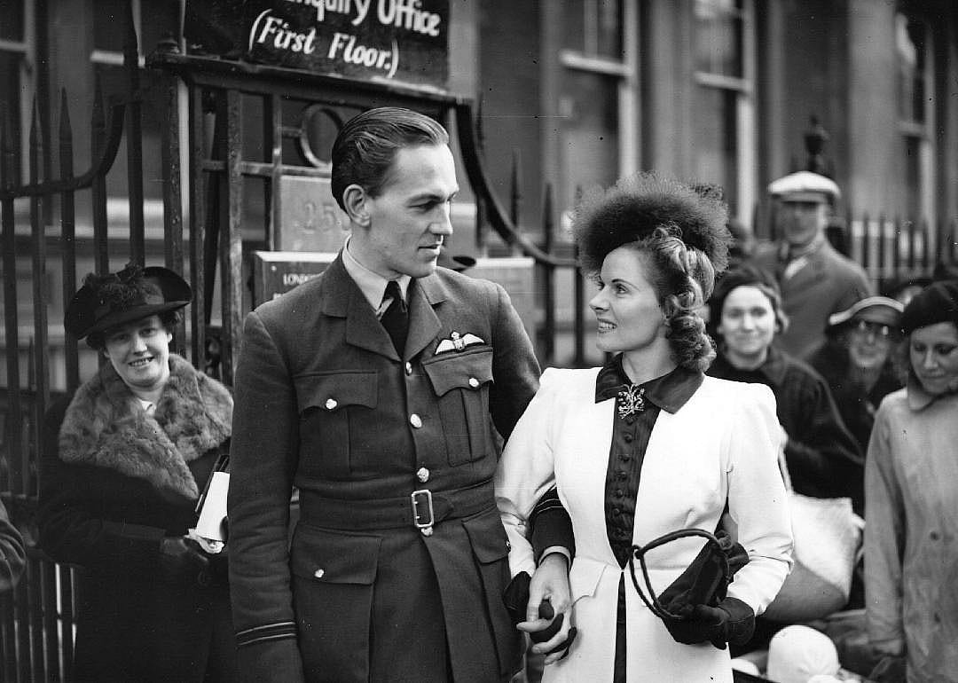 1939: A new standard for relationships