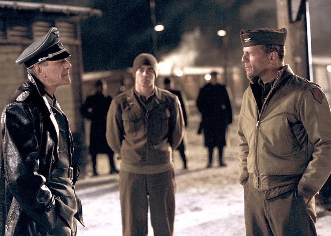 #37. Hart's War (2002)