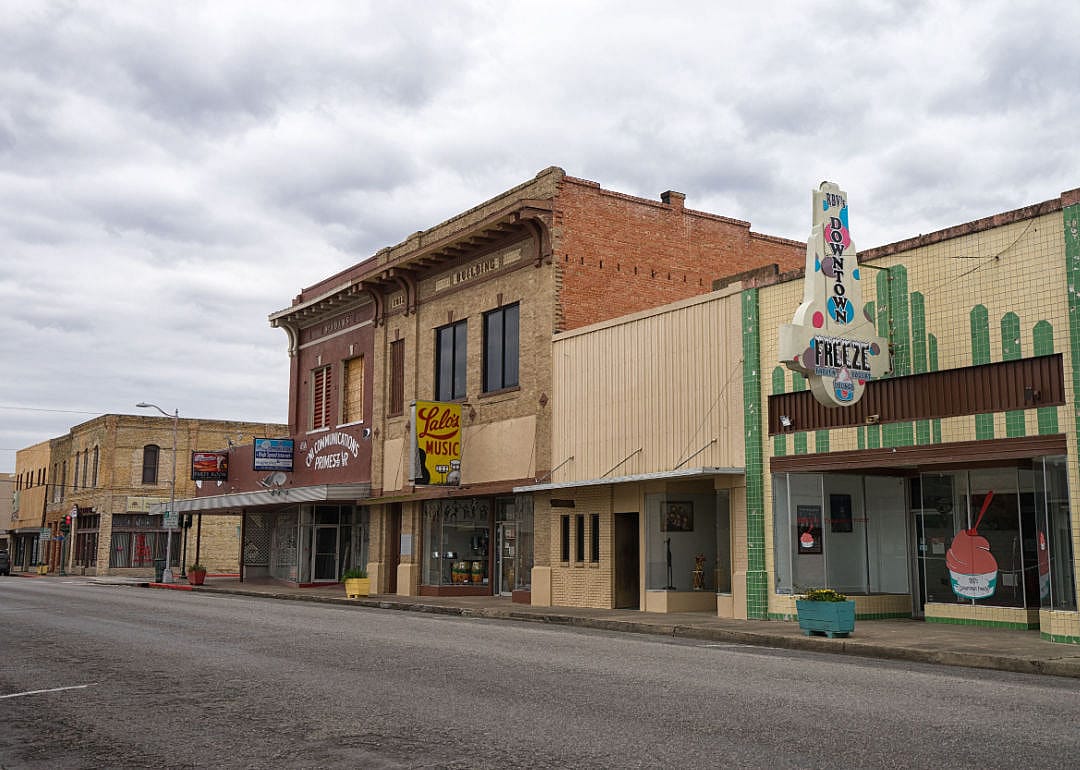#25. Jim Wells County (tie)