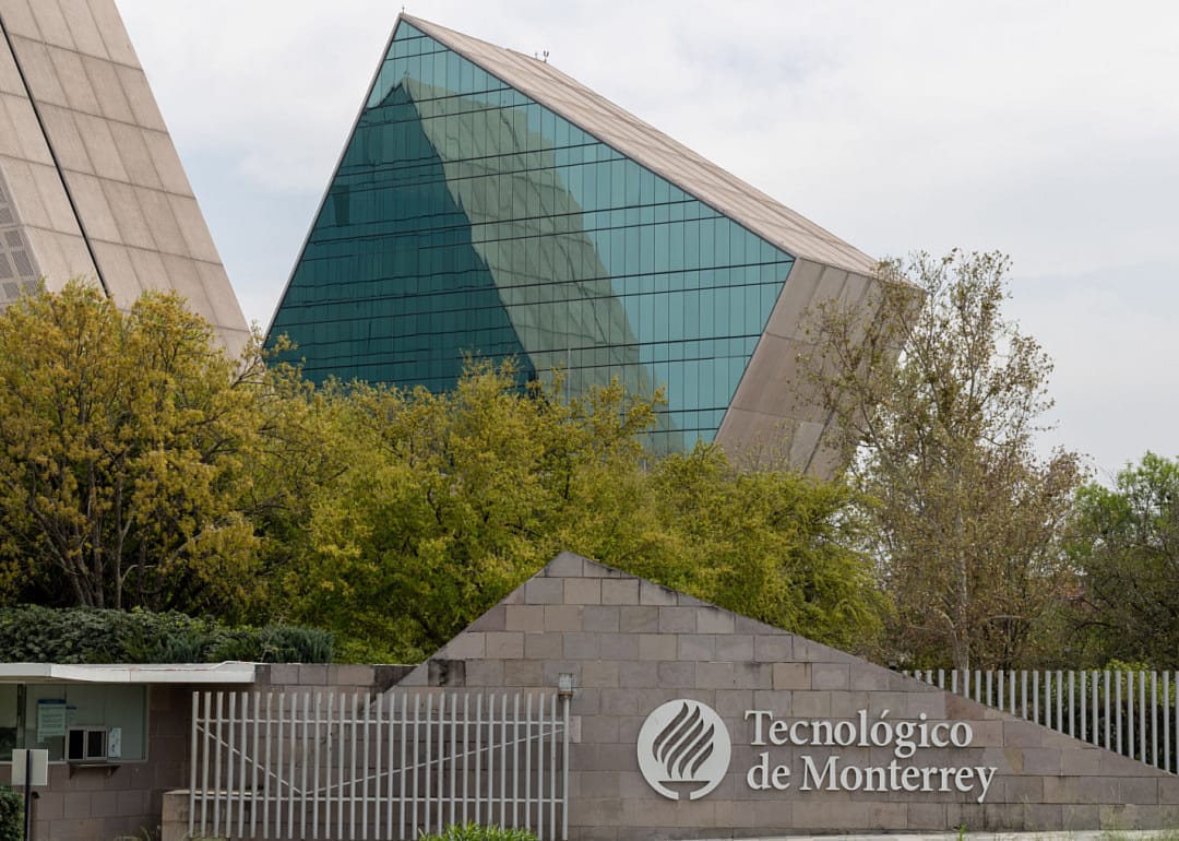 #8. Tecnologico de Monterrey