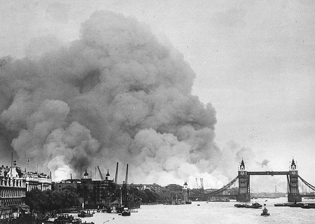 1940: US prepares for war