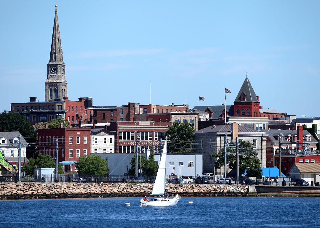 #5. New London County