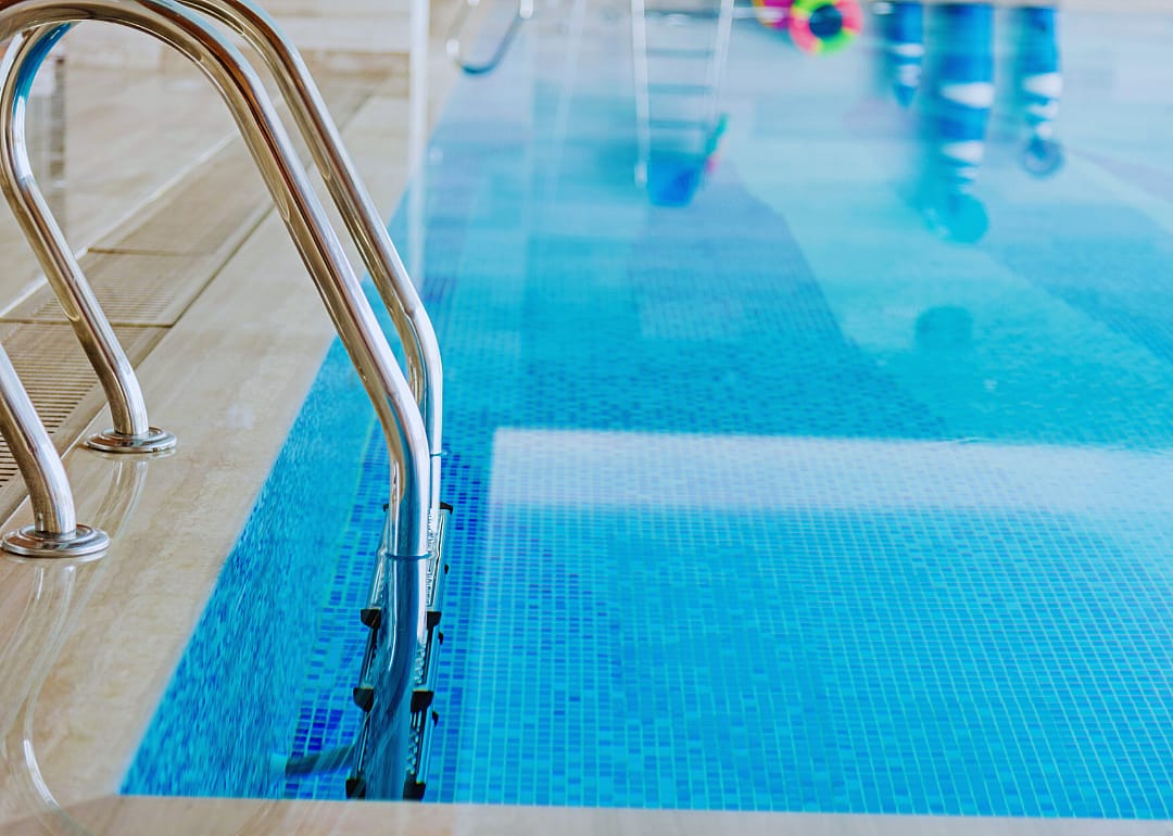 #4. Leawood Aquatic Center