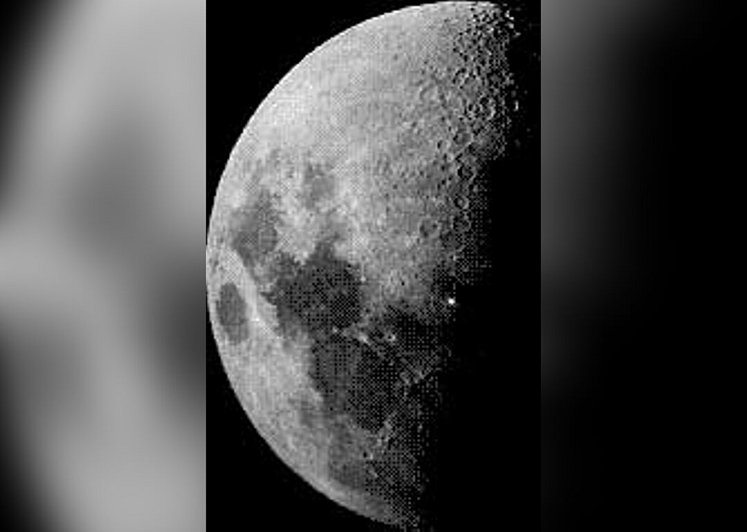 1953: Amateur astronomer spots a meteorite hitting the moon