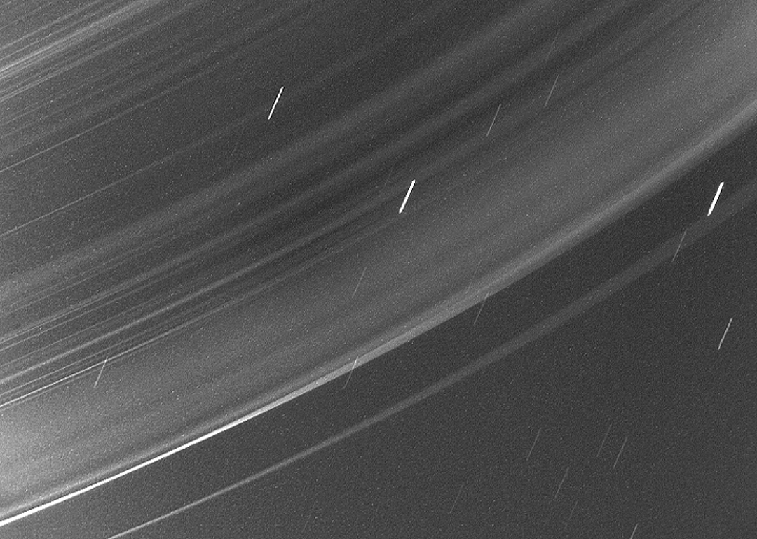 1977: Discovery of rings around Uranus