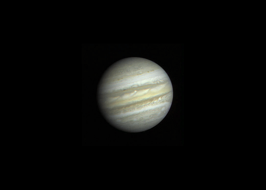 1979: Voyagers 1 and 2 fly past Jupiter