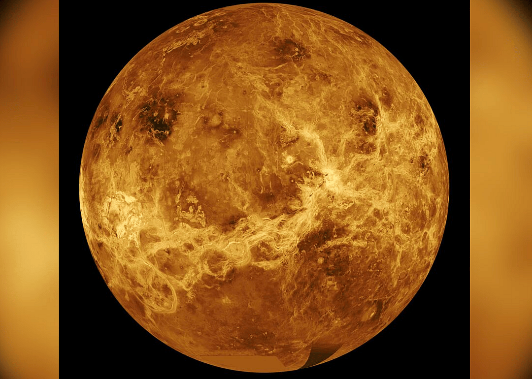 1990: Magellan mission reaches Venus
