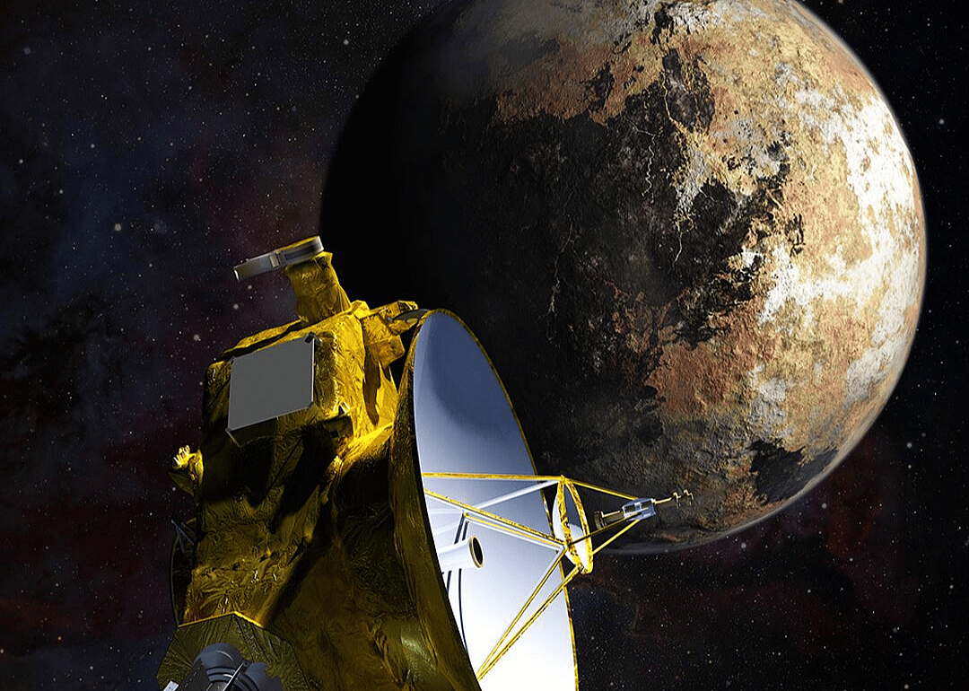 2015: New Horizons probe first to visit Pluto and its moons