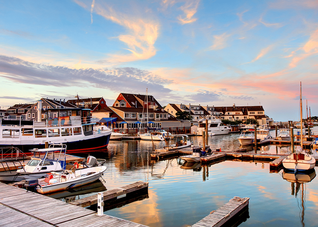 Boats and residences on the water in Salem.