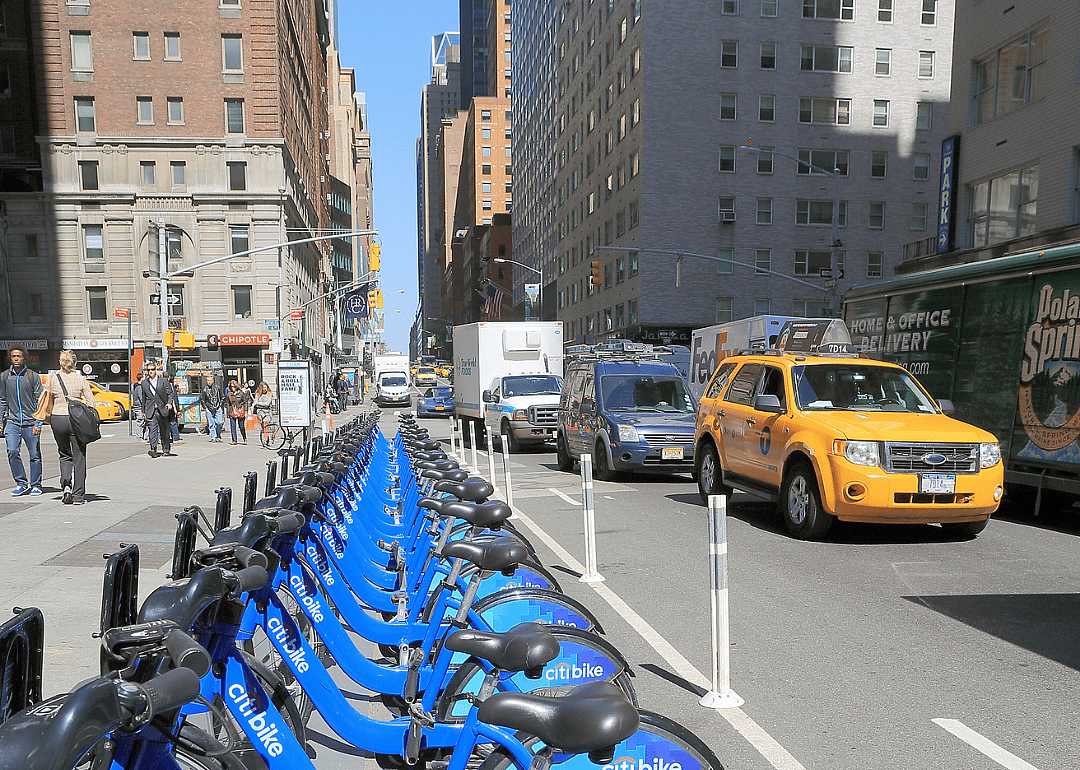 58th St and 6th Avenue, Manhattan