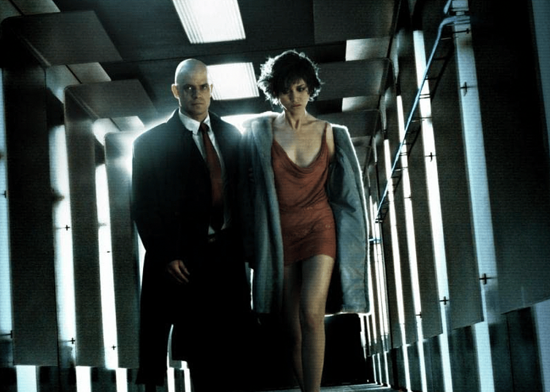 Timothy Olyphant (Agent 47) and Olga Kurylenko (Nika) in Hitman