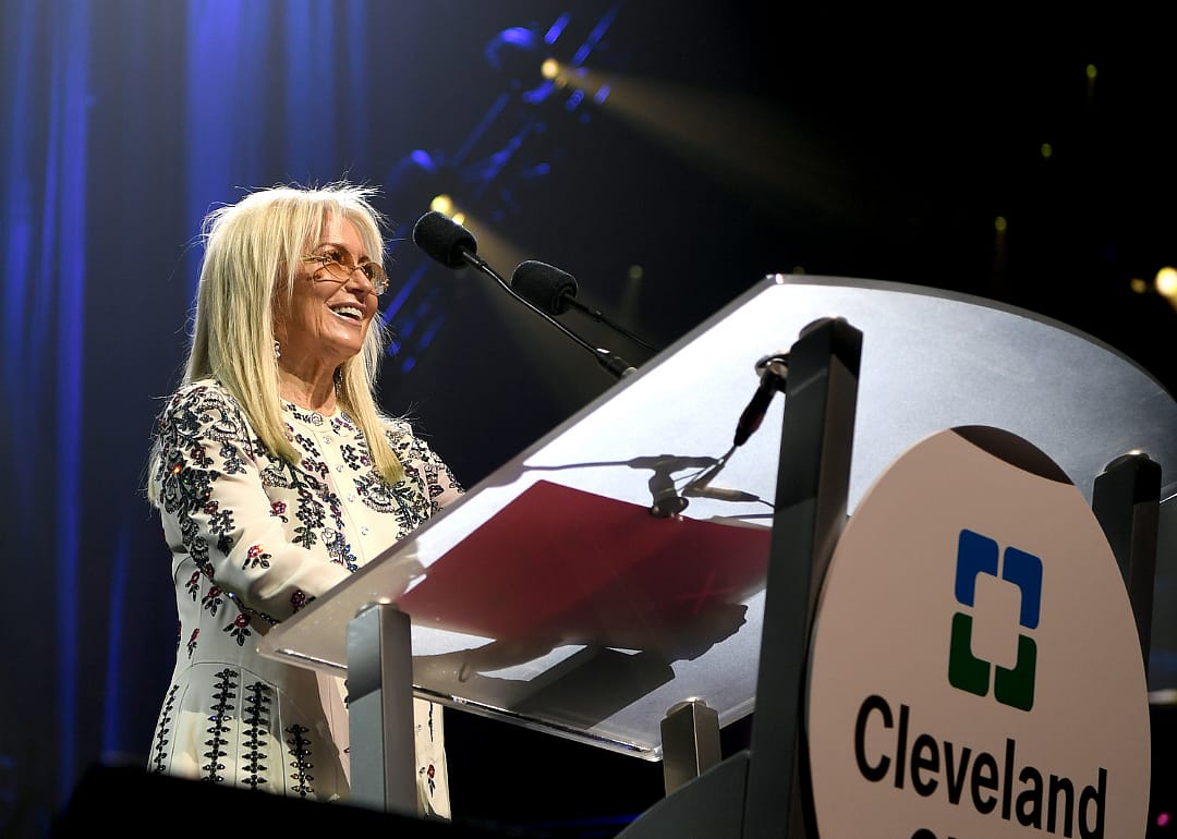 #4 Miriam Adelson & family
