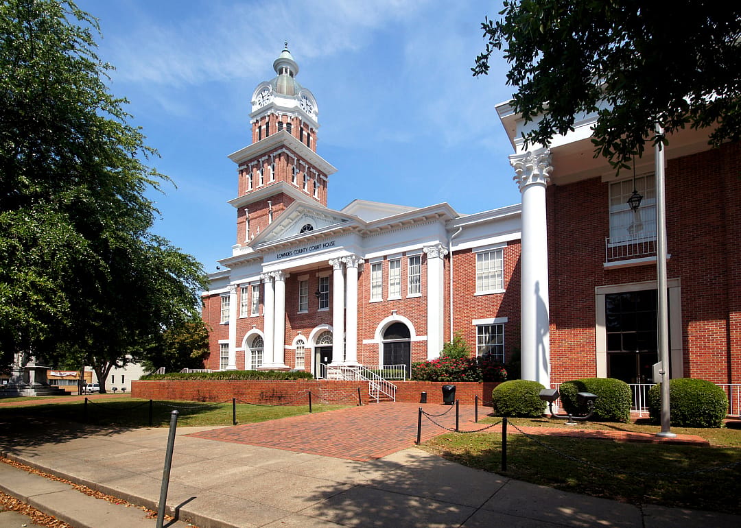 #21. Lowndes
