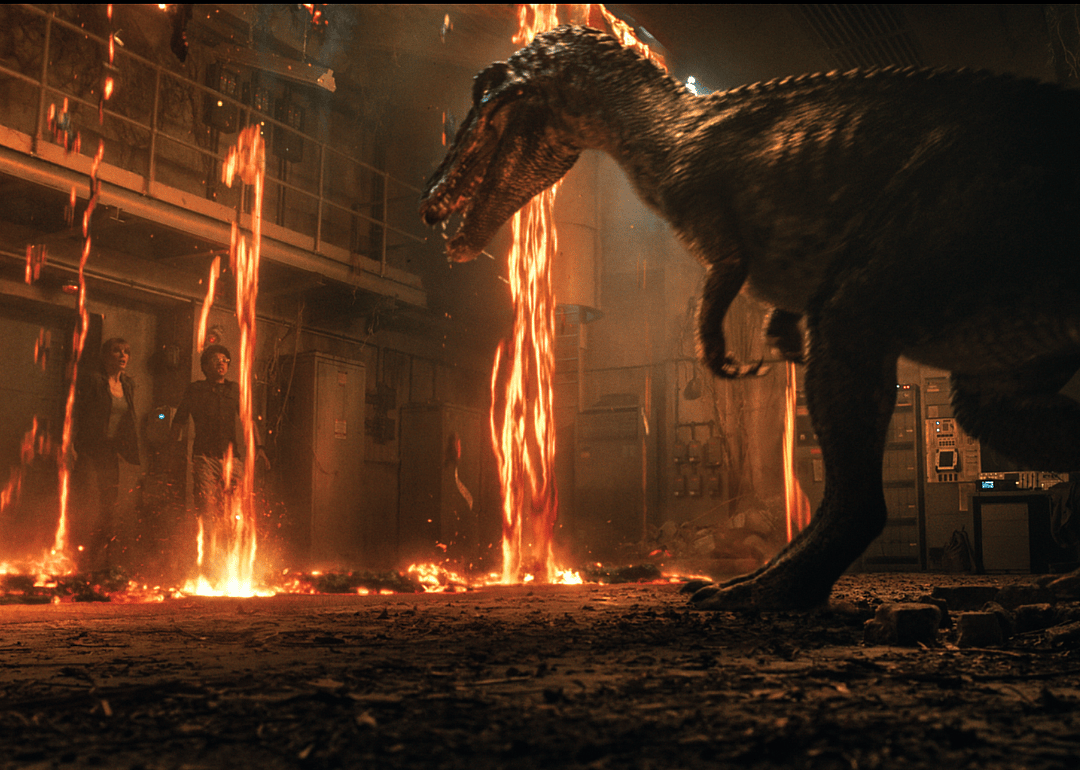 Bryce Dallas Howard and Justice Smith in Jurassic World: Fallen Kingdom