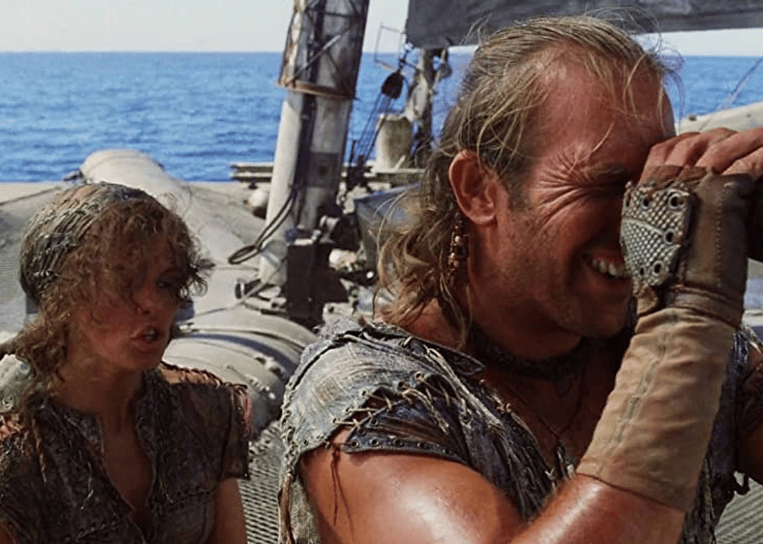 Waterworld (1995)