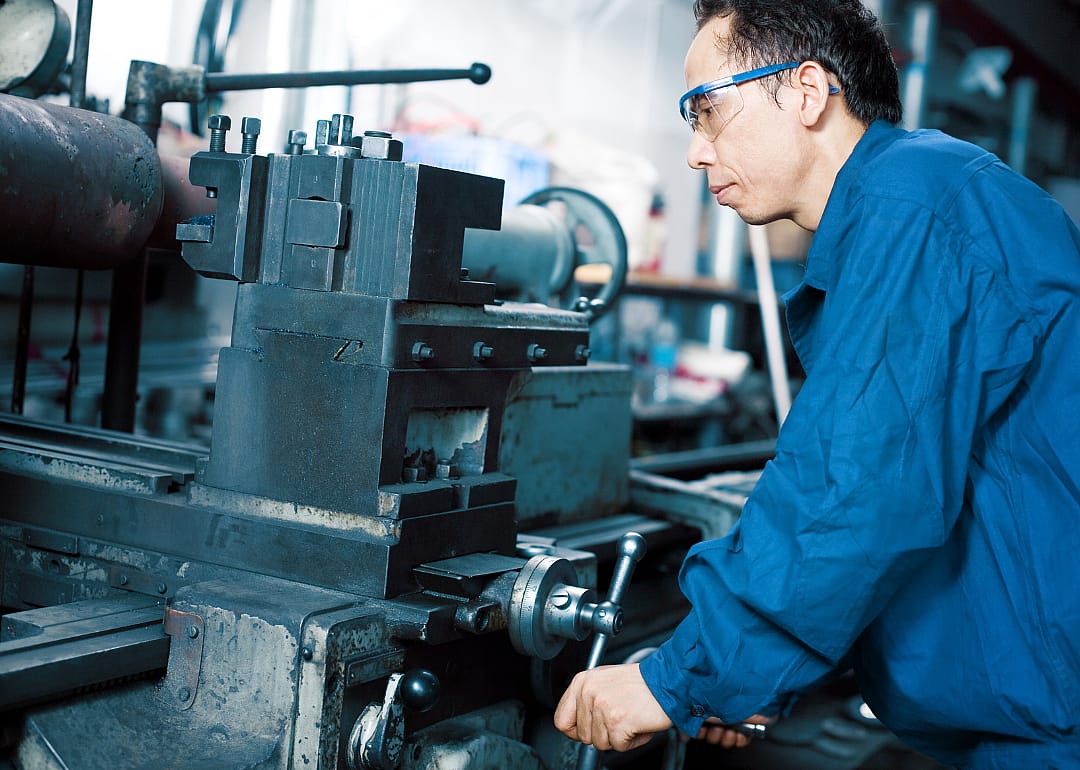 #50. Machinists