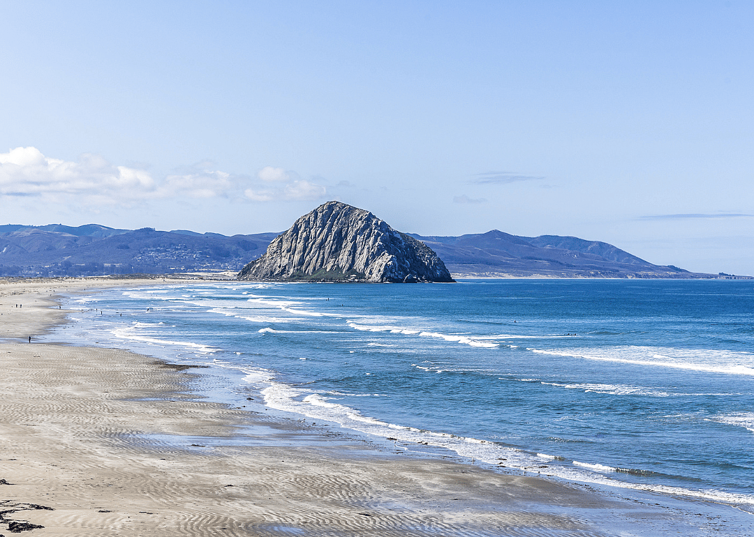 Morro Rock overlooking the Pacific Ocean in Morro Bay, California