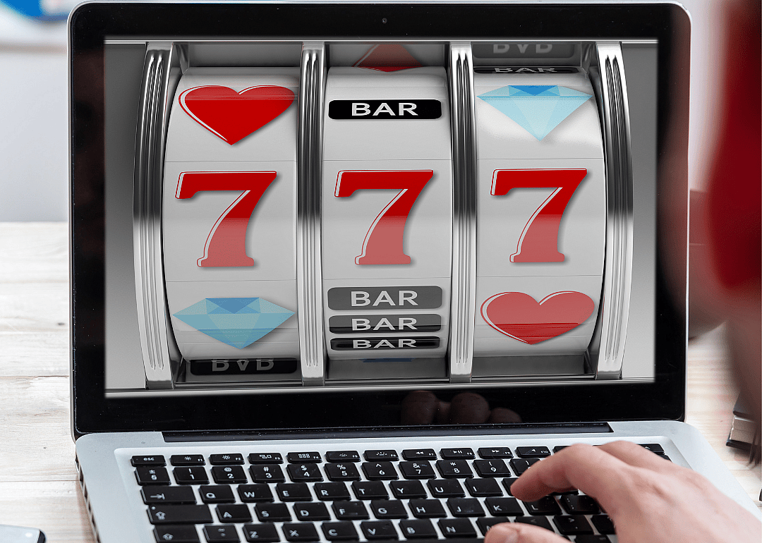 An online slot machine designed to look three dimensional