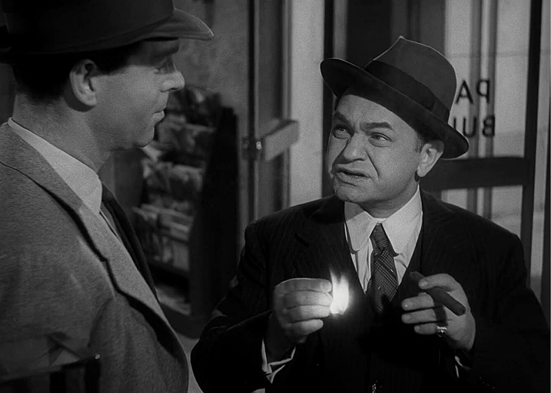 #9. Double Indemnity (1944)