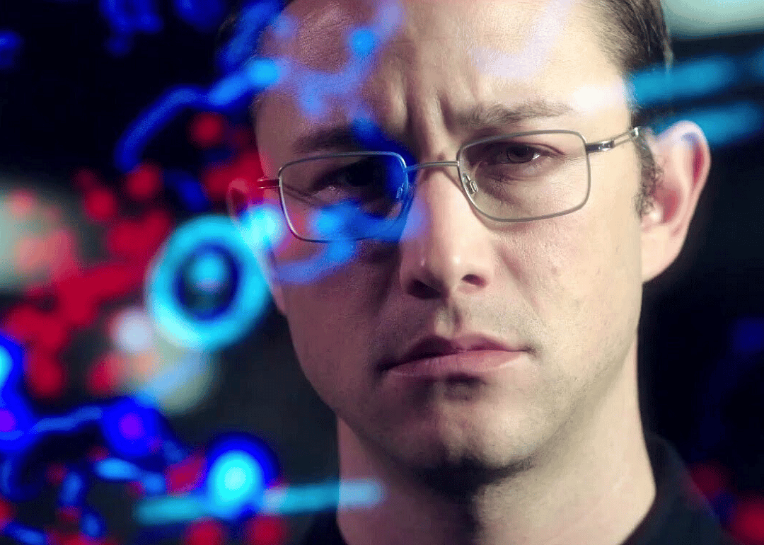 #84. Snowden (2016)