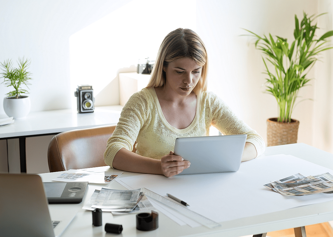 Freelance artist resources