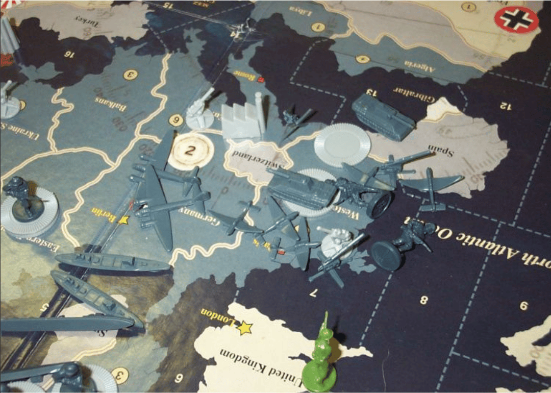 1981: Axis & Allies