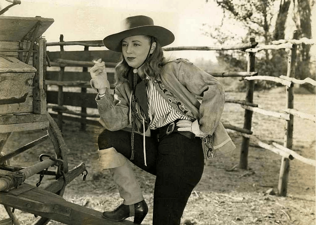 1946: Badman's Territory