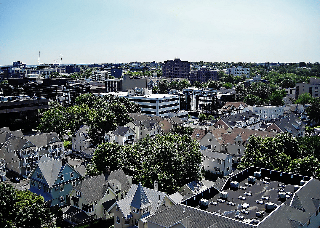 #40. Connecticut (tie)