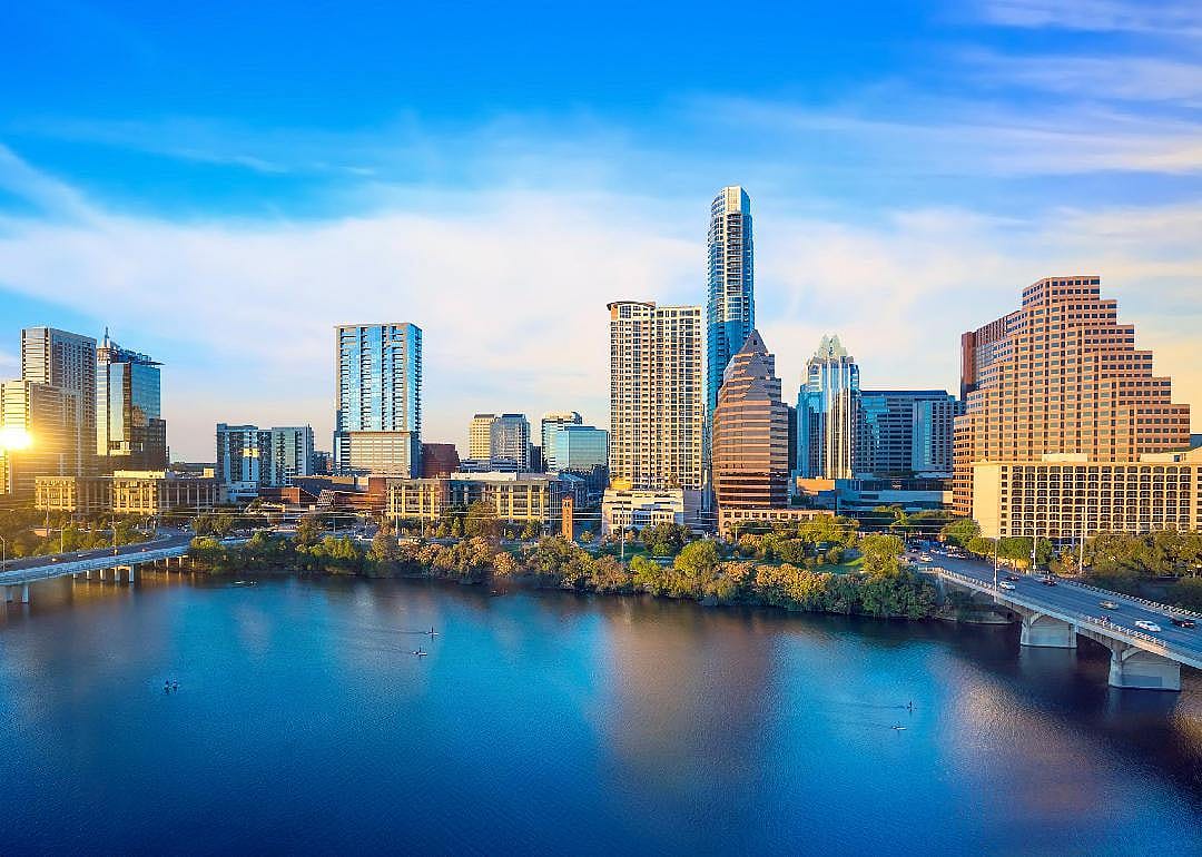 Clue: Texas