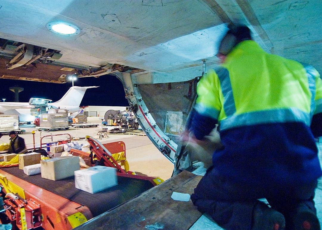 #20. Aircraft cargo handling supervisors