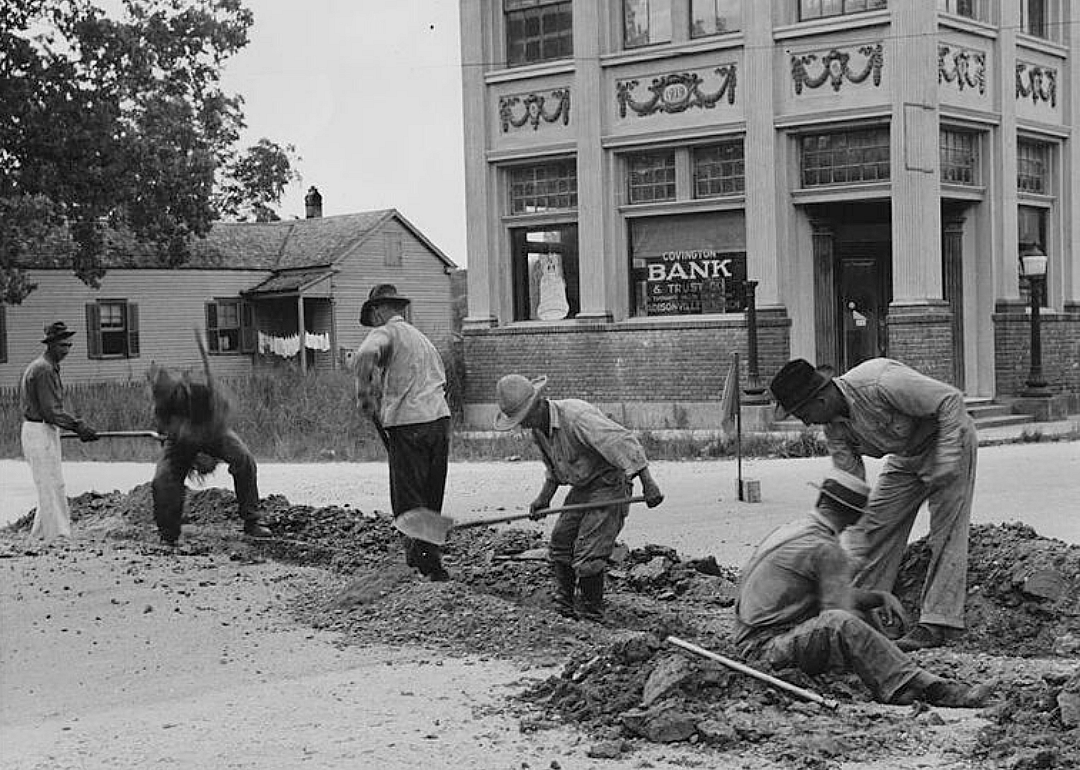 1937