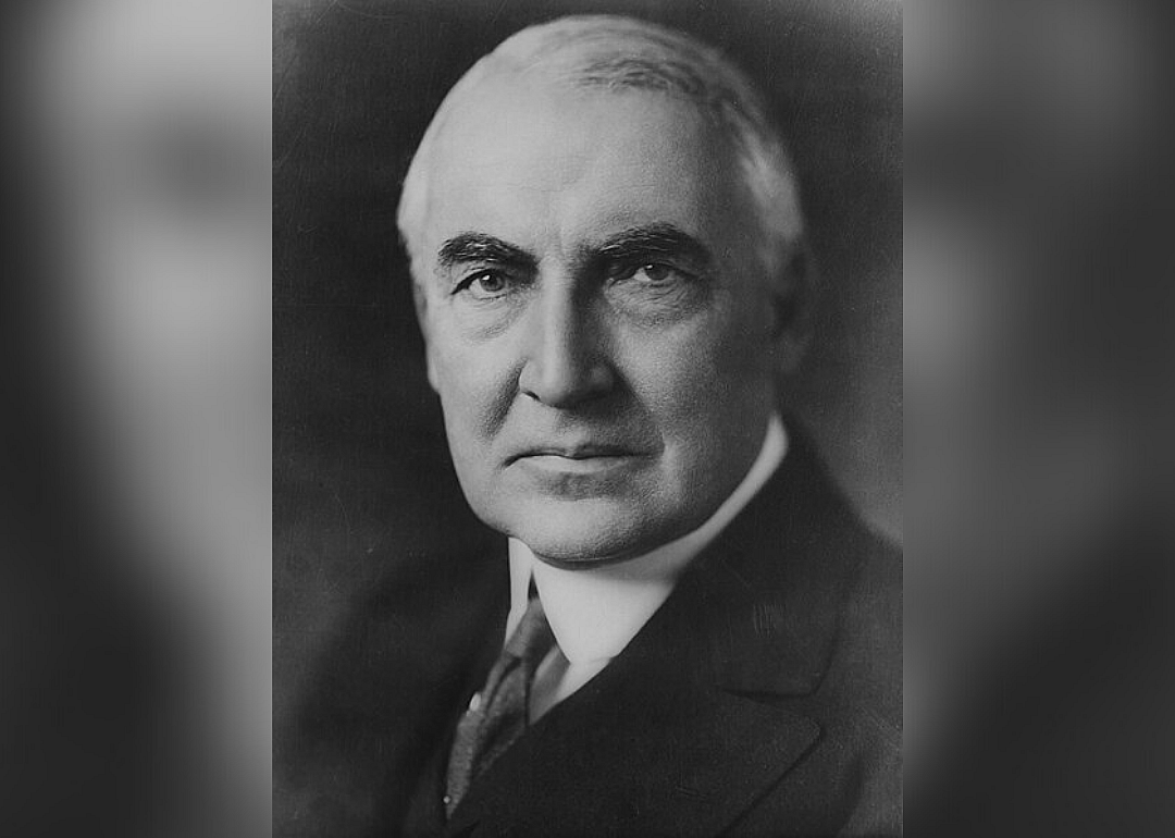1922