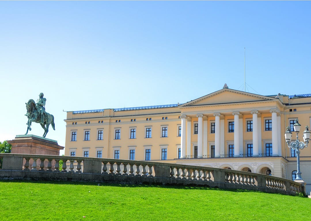 Harald V: Royal Palace