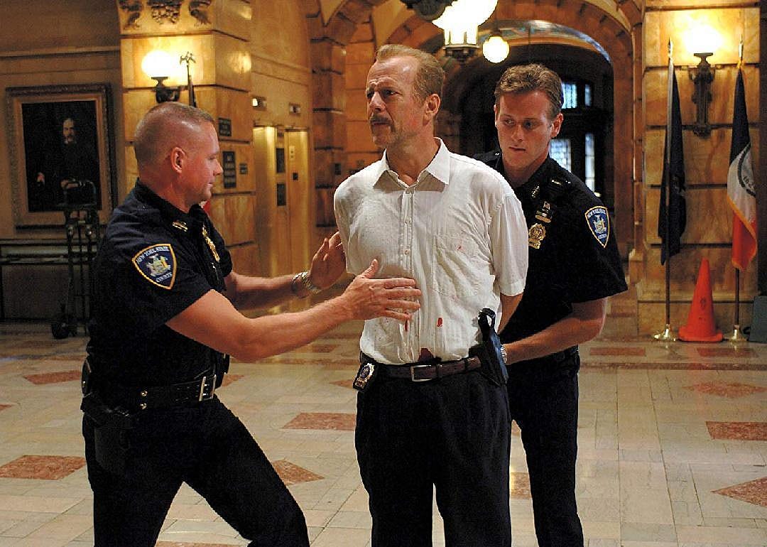 #26. 16 Blocks (2006)