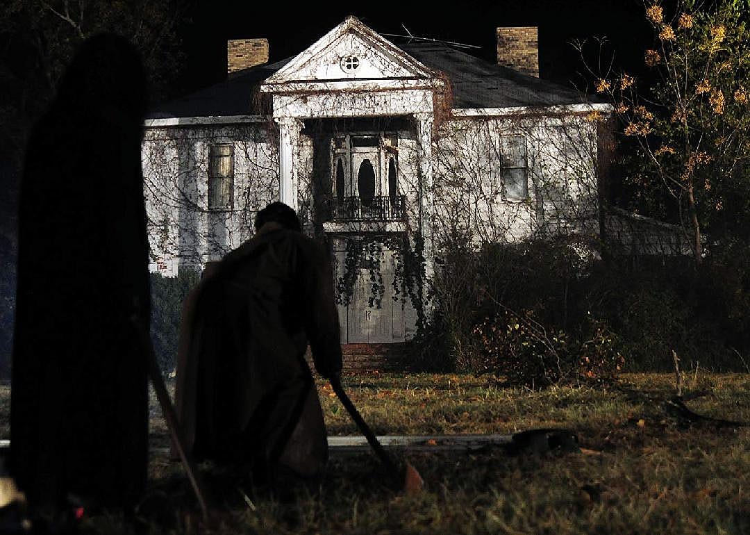 #97. Dark House (2014)