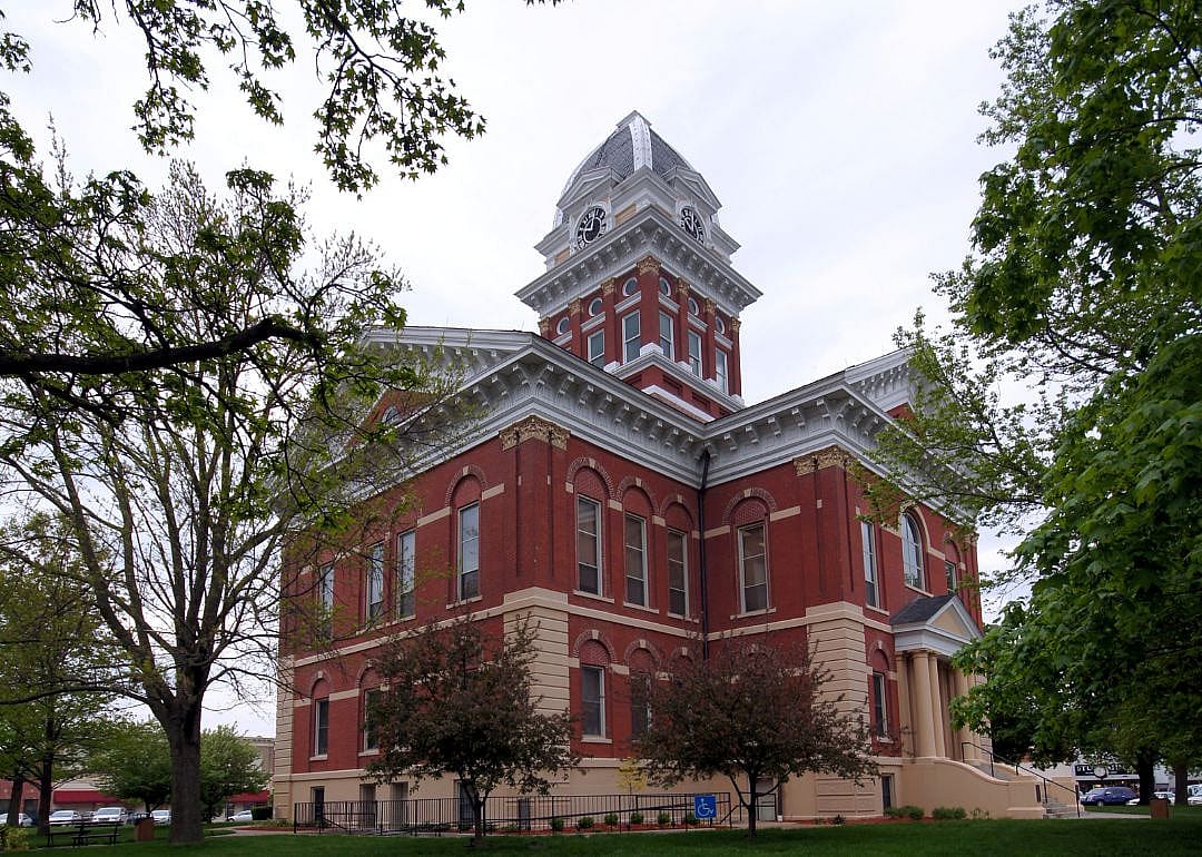 #37. Saline County