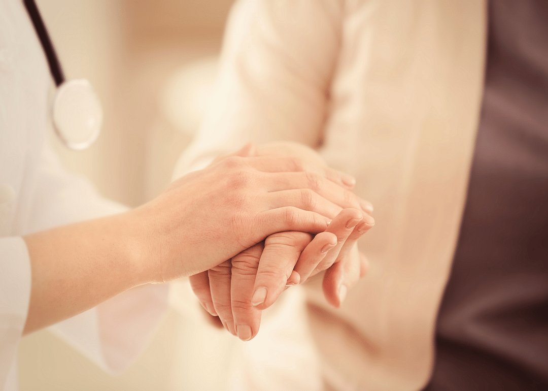 US government requires reporting of nursing home COVID-19 cases