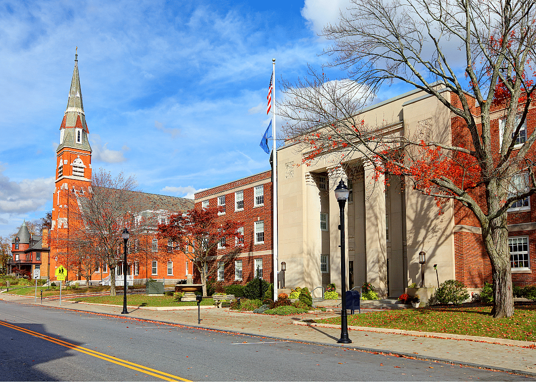 #7. Litchfield County