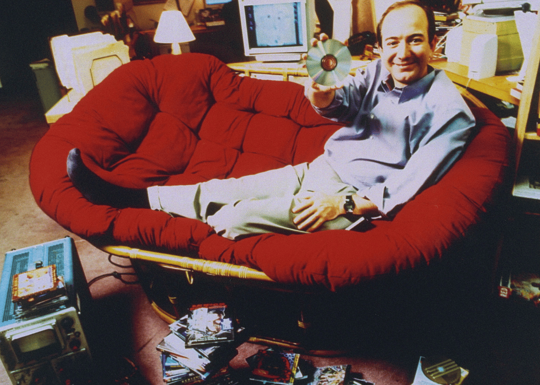 1994: Jeff Bezos founds Amazon