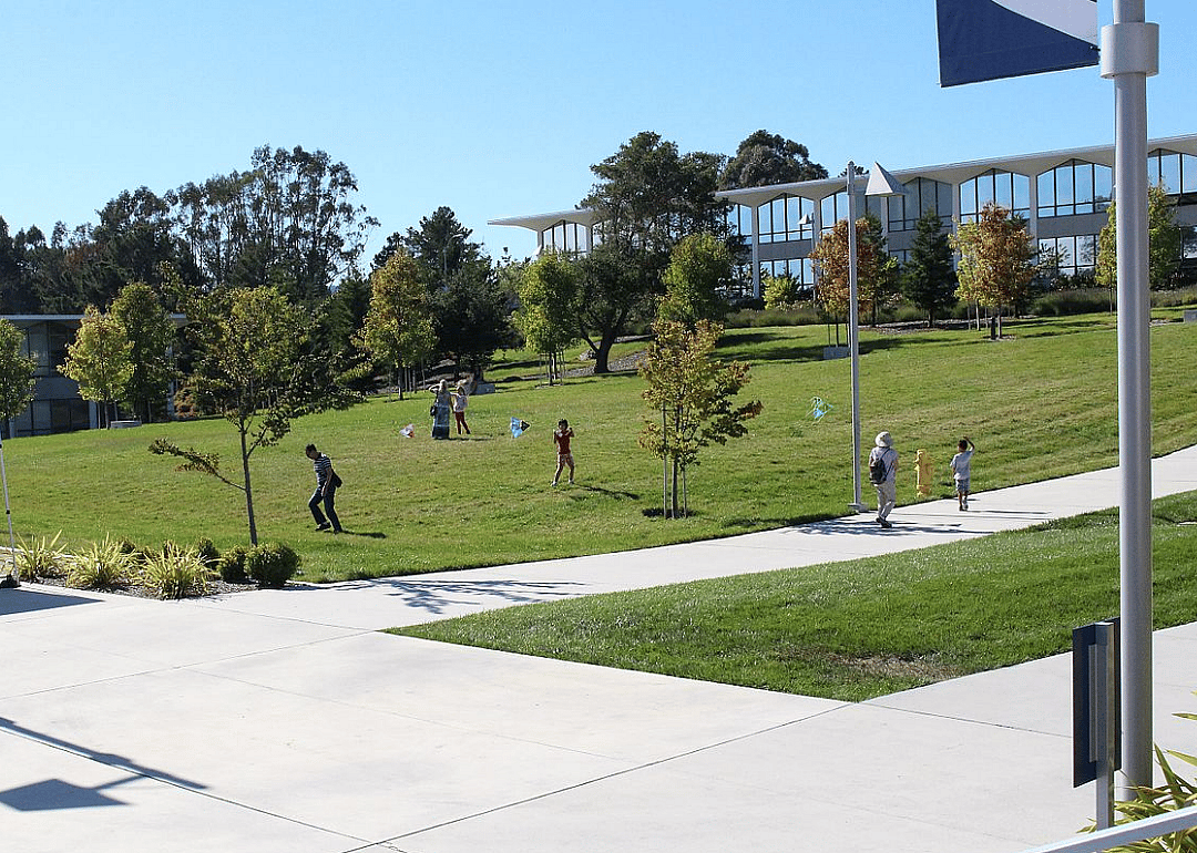#16. College of San Mateo