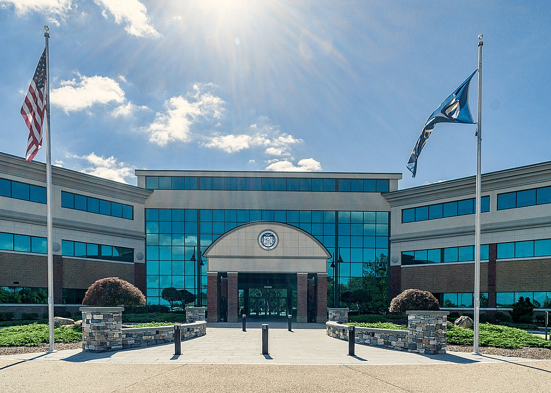 #84. New England Institute of Technology