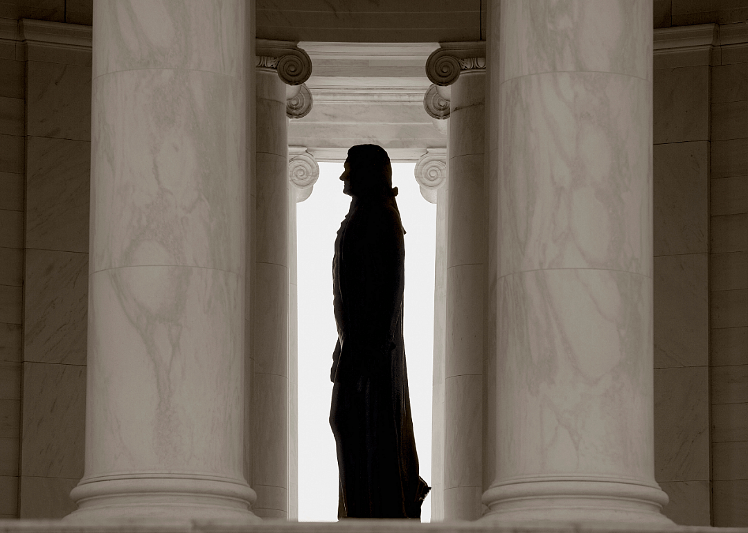 1806: First child born in the White House