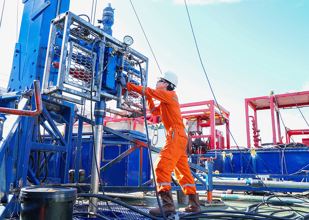 #39. Roustabouts, Oil and Gas (tie)