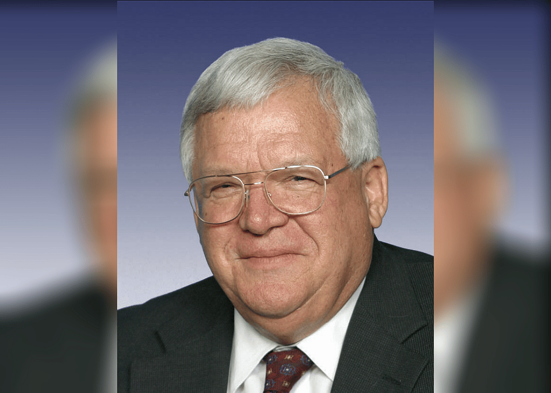 1999: Dennis Hastert becomes Speaker of the House