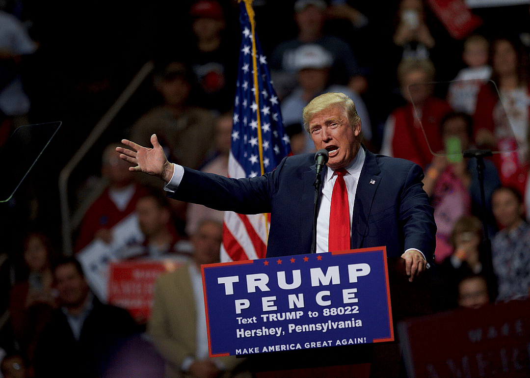 May 2016: Trump makes damning statement on campaign trail