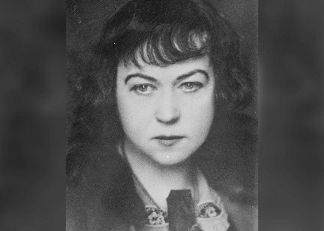 1924: First woman diplomat gets to work